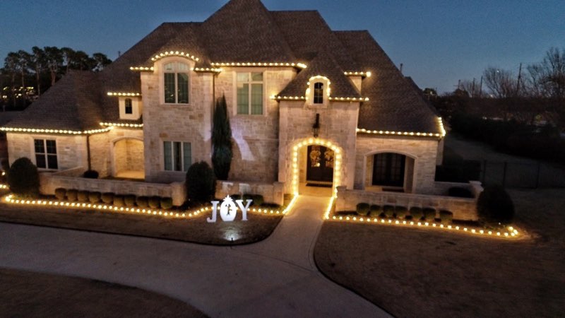 Holiday Lighting Addison